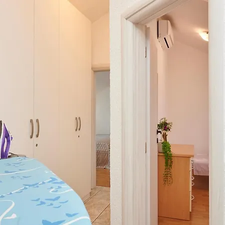 Ana-marija Trogir